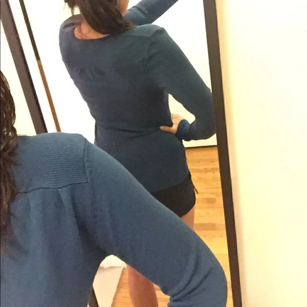 Navy blue teal knit v-neck sweater loose knit S